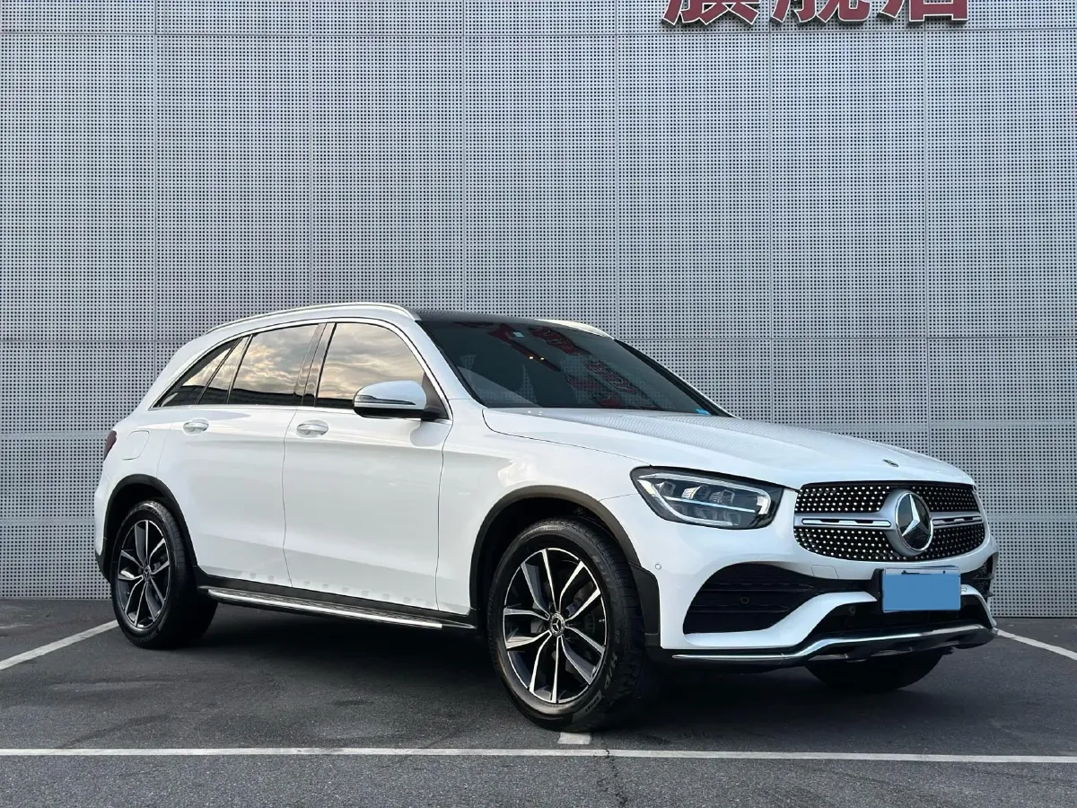 2021 Mercedes-Benz GLC Class 2.0T 258HP L4 9AT,autocango,china used car exporter,china ev exporter,chinese used car exporter,chinese used ev exporter