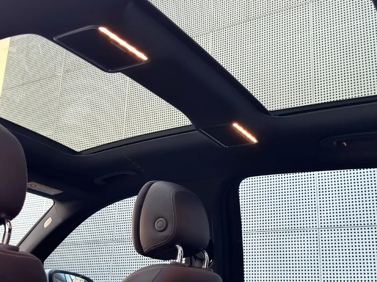 2021 Mercedes-Benz GLC Class 2.0T 258HP L4 9AT,autocango,china used car exporter,china ev exporter,chinese used car exporter,chinese used ev exporter