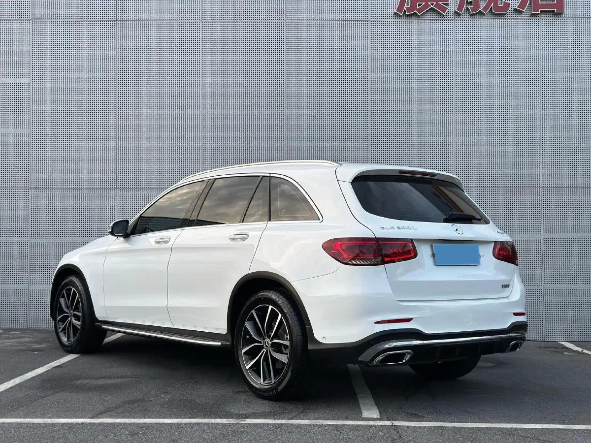 2021 Mercedes-Benz GLC Class 2.0T 258HP L4 9AT,autocango,china used car exporter,china ev exporter,chinese used car exporter,chinese used ev exporter