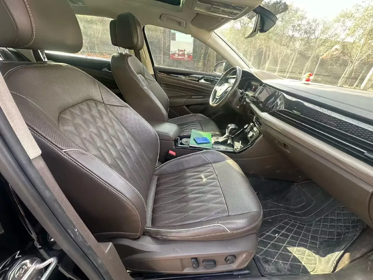 2019 Buick EnvisionPlus 2.0T 260HP L4 9AT,autocango,china used car exporter,china ev exporter,chinese used car exporter,chinese used ev exporter