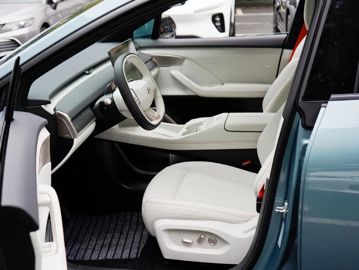 2024 ONVO L60 BEV 60KWH,autocango,china used car exporter,china ev exporter,chinese used car exporter,chinese used ev exporter