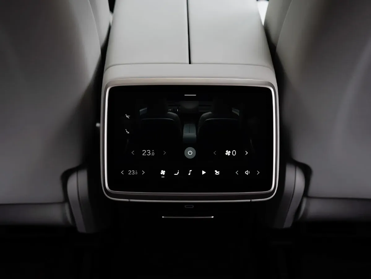 2024 ONVO L60 BEV 60KWH,autocango,china used car exporter,china ev exporter,chinese used car exporter,chinese used ev exporter