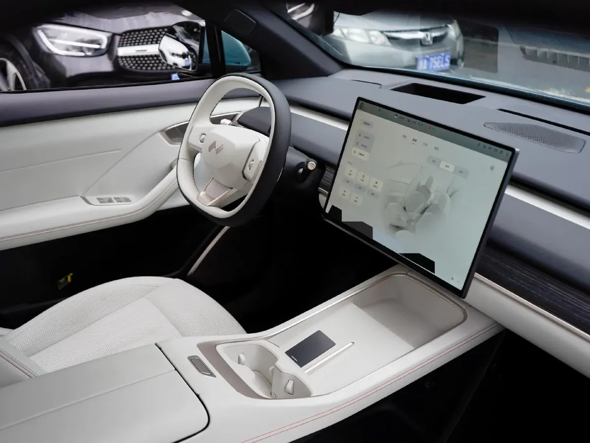 2024 ONVO L60 BEV 60KWH,autocango,china used car exporter,china ev exporter,chinese used car exporter,chinese used ev exporter