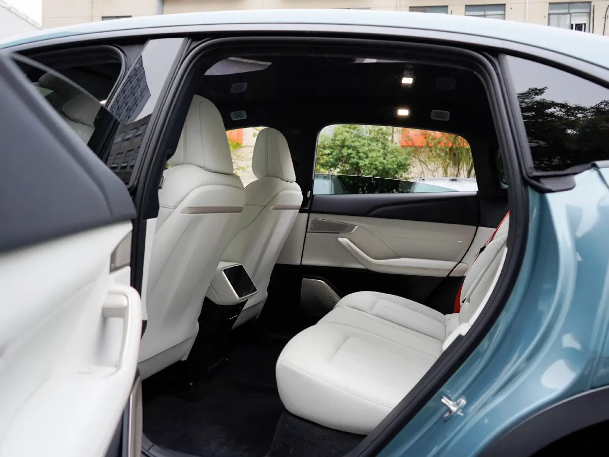 2024 ONVO L60 BEV 60KWH,autocango,china used car exporter,china ev exporter,chinese used car exporter,chinese used ev exporter