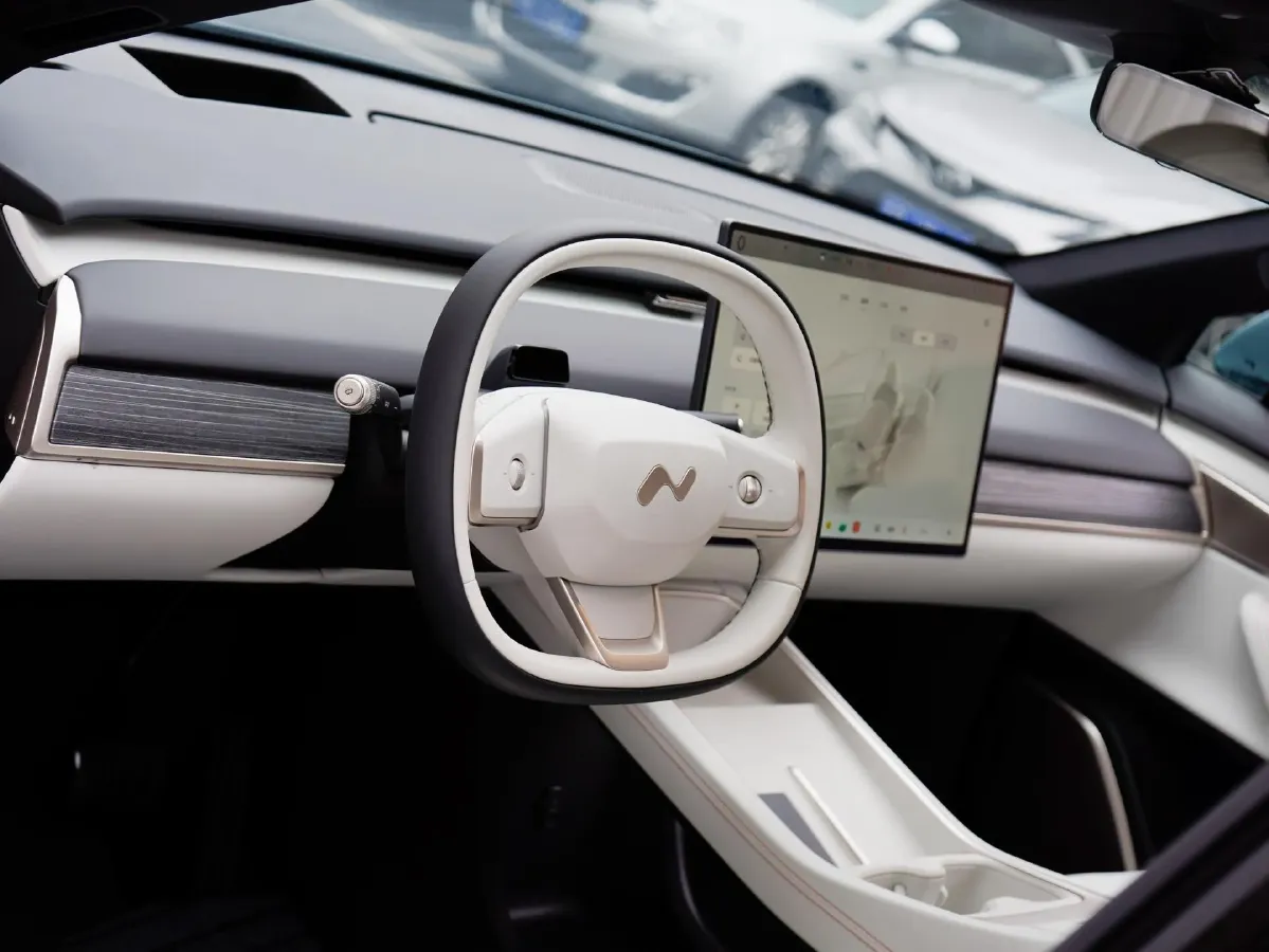 2024 ONVO L60 BEV 60KWH,autocango,china used car exporter,china ev exporter,chinese used car exporter,chinese used ev exporter