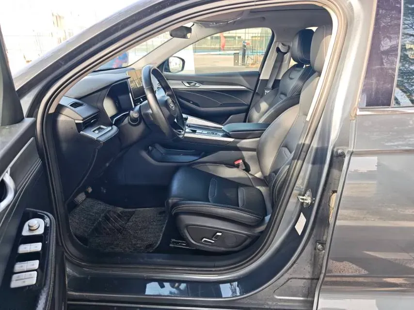 2021 Geely Preface 2.0T 190HP L4 7DCT,autocango,china used car exporter,china ev exporter,chinese used car exporter,chinese used ev exporter