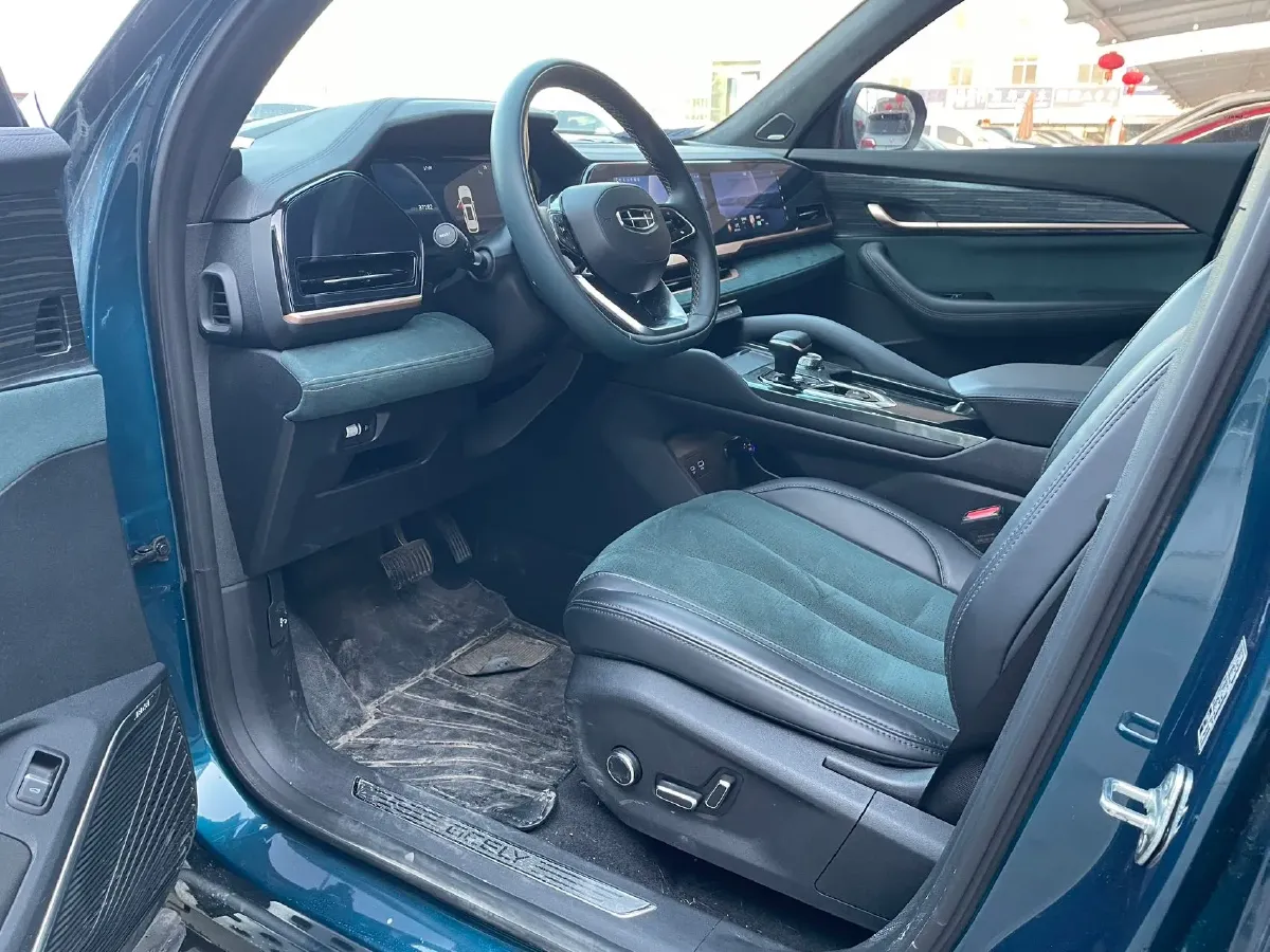 2021 Geely Monjaro 2.0T 238HP L4 8AT,autocango,china used car exporter,china ev exporter,chinese used car exporter,chinese used ev exporter