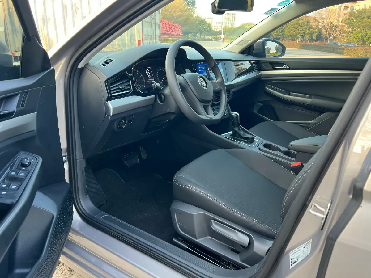 2020 Volkswagen Bora 1.5L 113HP L4 6AT,autocango,china used car exporter,china ev exporter,chinese used car exporter,chinese used ev exporter