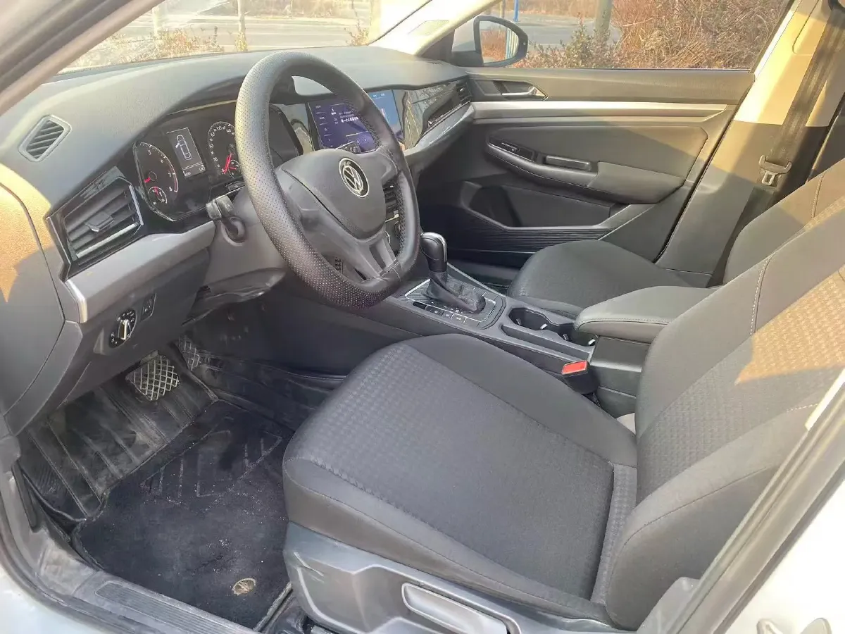 2021 Volkswagen Bora 1.5L 113HP L4 6AT,autocango,china used car exporter,china ev exporter,chinese used car exporter,chinese used ev exporter