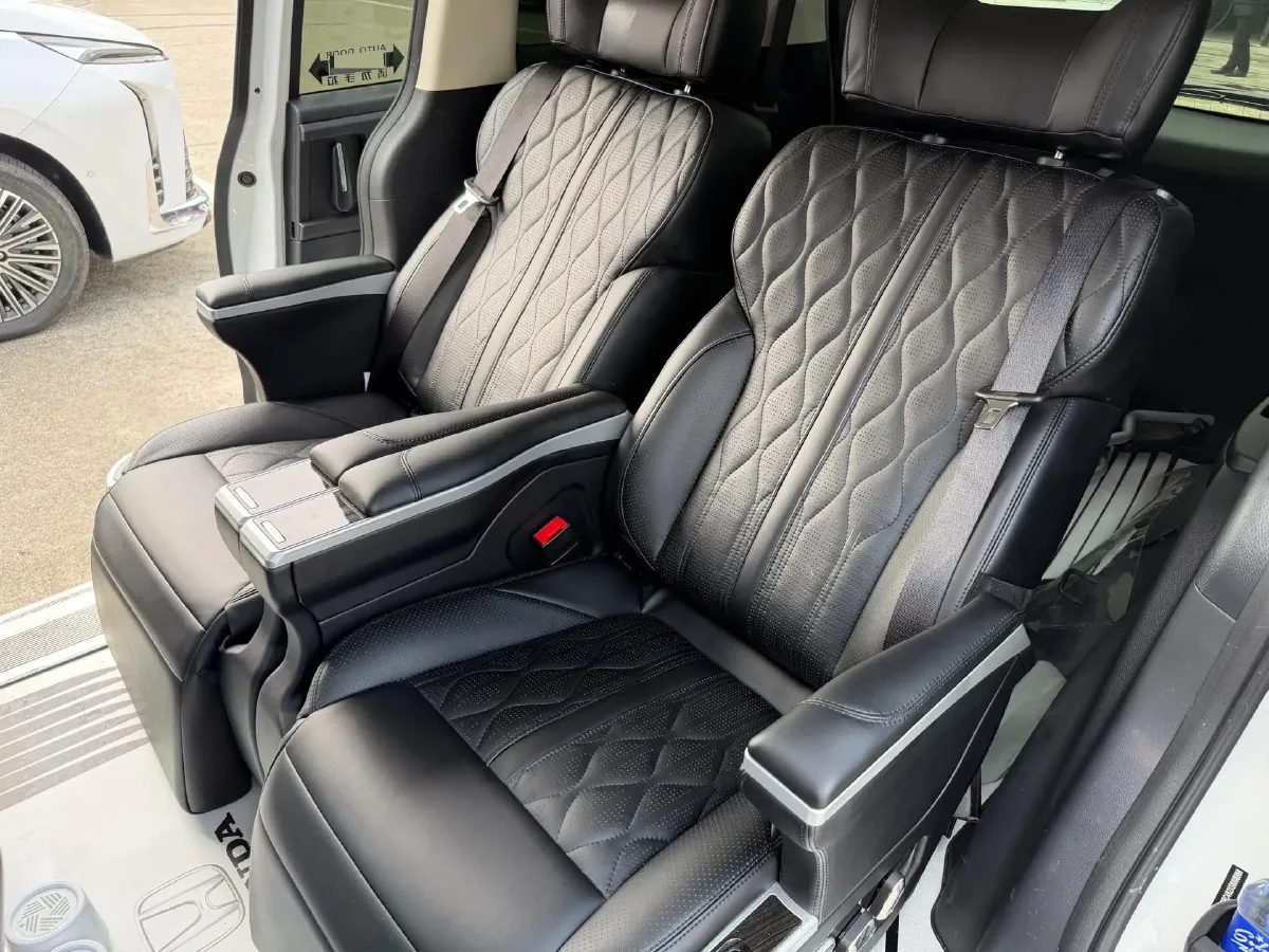 2024 Honda Odyssey 2.0L 146HP L4 E-CVT Hybrid,autocango,china used car exporter,china ev exporter,chinese used car exporter,chinese used ev exporter