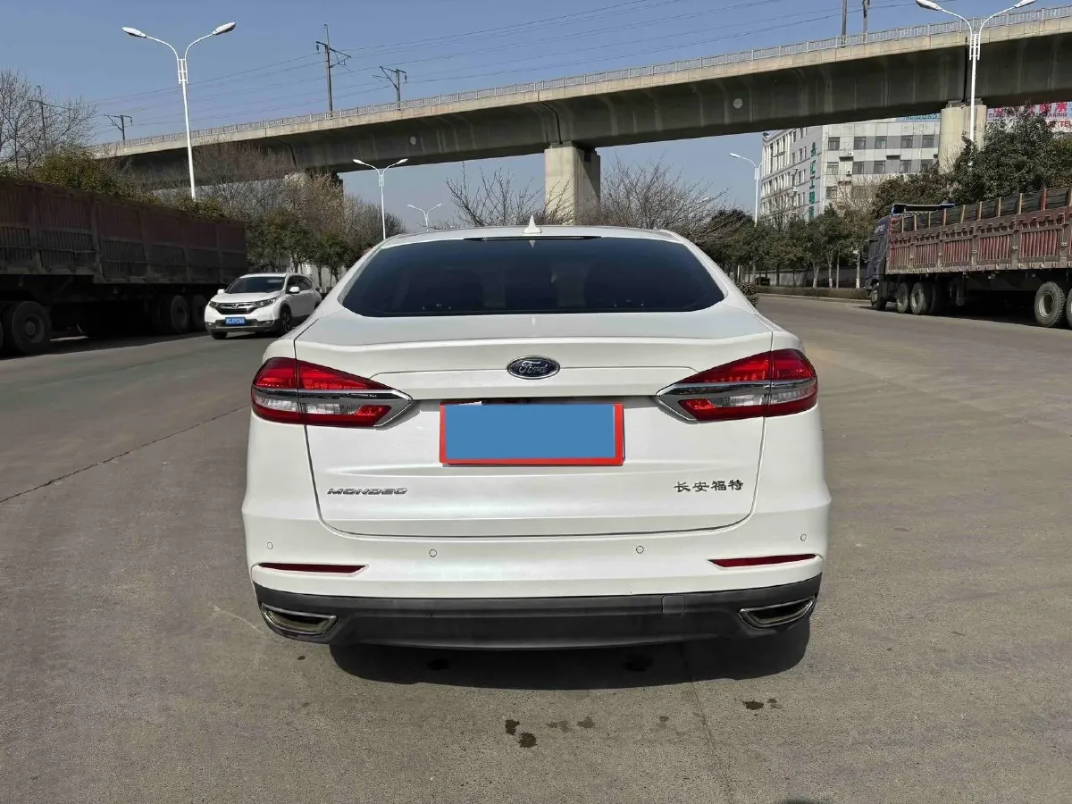 2020 Ford Mondeo 1.5T 182HP L4 6AT,autocango,china used car exporter,china ev exporter,chinese used car exporter,chinese used ev exporter