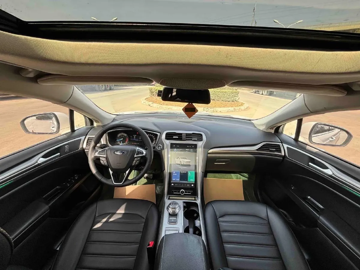 2020 Ford Mondeo 1.5T 182HP L4 6AT,autocango,china used car exporter,china ev exporter,chinese used car exporter,chinese used ev exporter