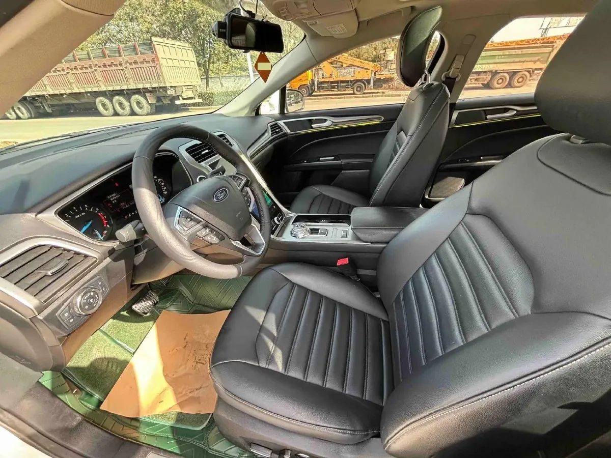 2020 Ford Mondeo 1.5T 182HP L4 6AT,autocango,china used car exporter,china ev exporter,chinese used car exporter,chinese used ev exporter