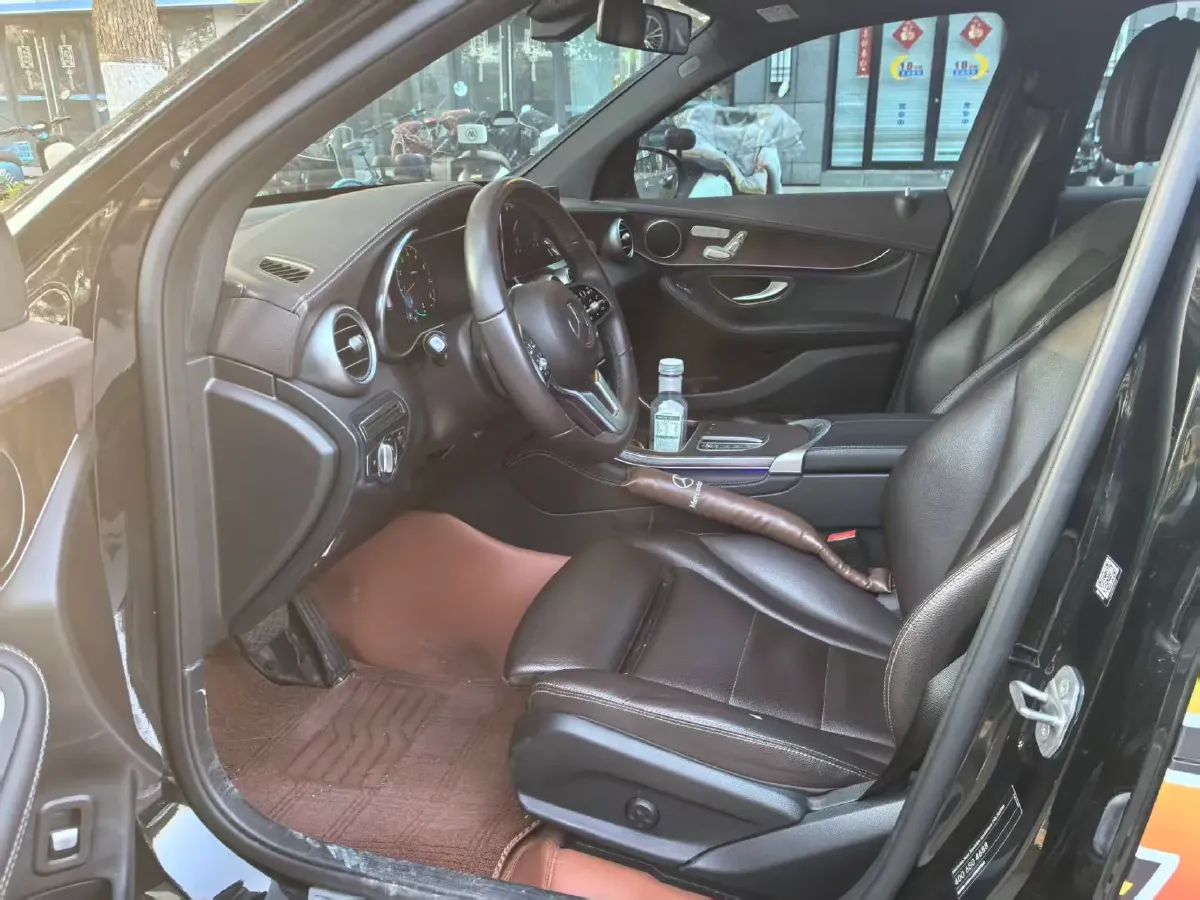 2020 Mercedes-Benz GLC Class 2.0T 197HP L4 9AT,autocango,china used car exporter,china ev exporter,chinese used car exporter,chinese used ev exporter