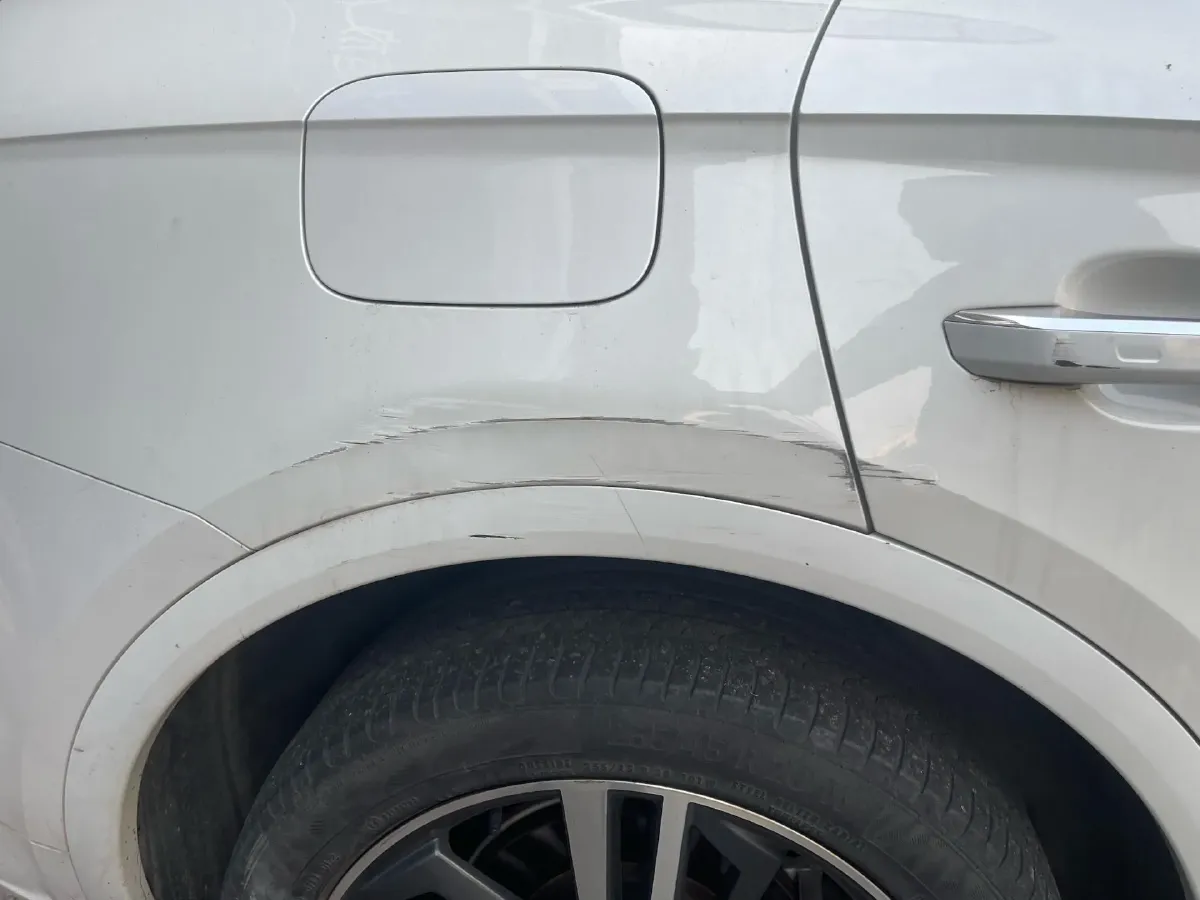 2022 Audi Q5L 2.0T 190HP L4 7DCT,autocango,china used car exporter,china ev exporter,chinese used car exporter,chinese used ev exporter