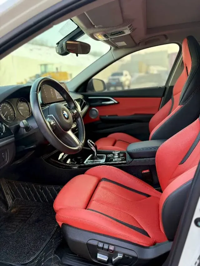 2022 BMW 1 Series 2.0T 192HP L4 7DCT,autocango,china used car exporter,china ev exporter,chinese used car exporter,chinese used ev exporter