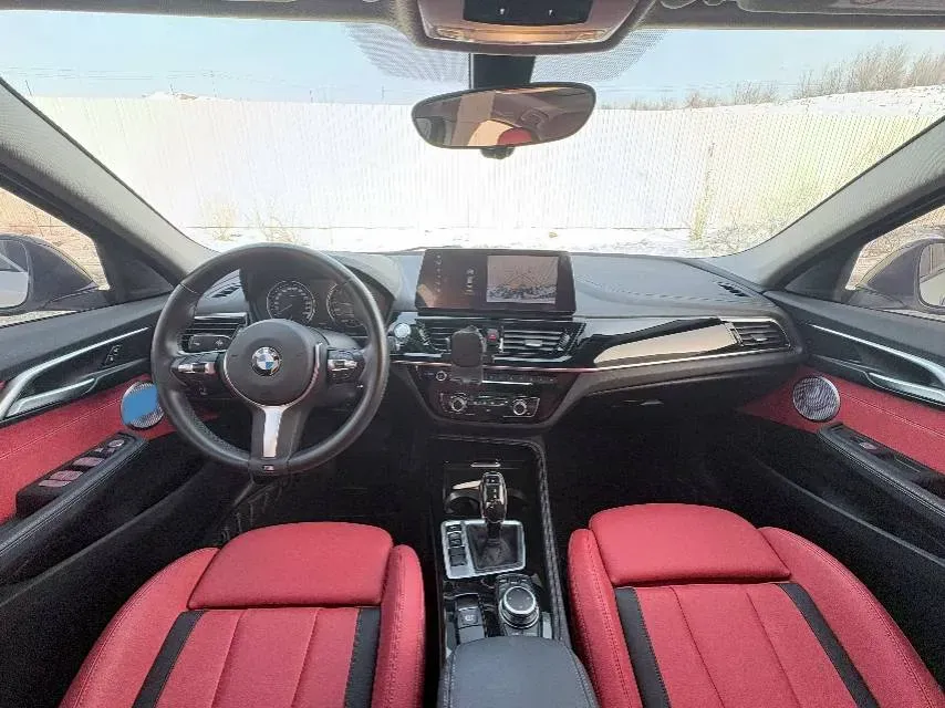 2022 BMW 1 Series 2.0T 192HP L4 7DCT,autocango,china used car exporter,china ev exporter,chinese used car exporter,chinese used ev exporter