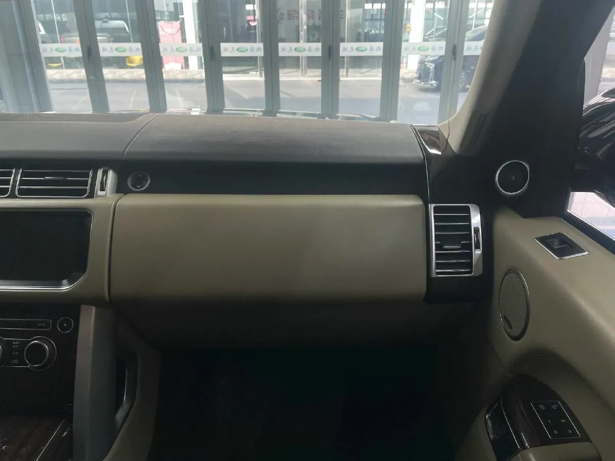 2017 Land Rover Range Rover 3.0T 381HP V6 8AT,autocango,china used car exporter,china ev exporter,chinese used car exporter,chinese used ev exporter