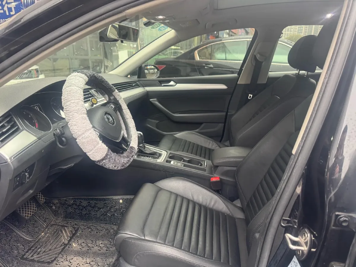 2019 Citroen C6 1.6T 170HP L4 6AT,autocango,china used car exporter,china ev exporter,chinese used car exporter,chinese used ev exporter