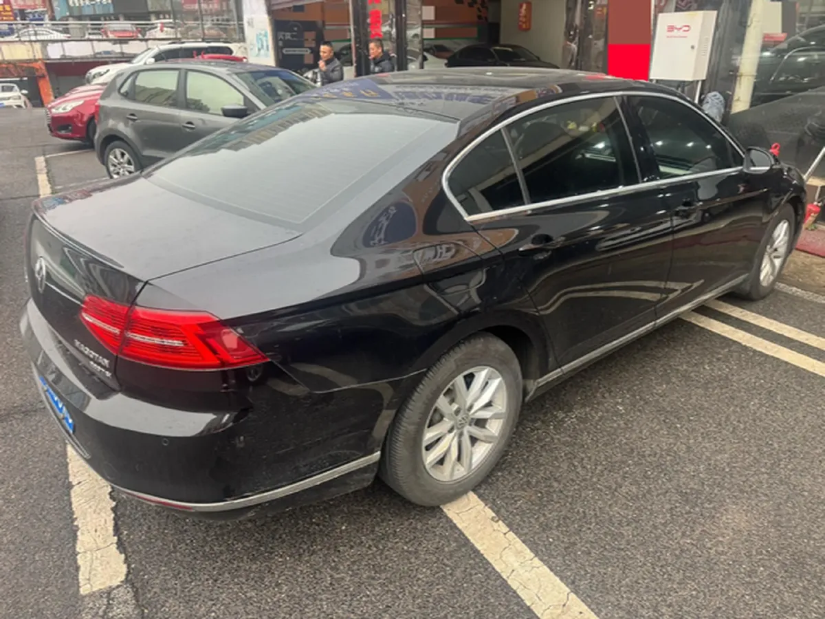 2019 Citroen C6 1.6T 170HP L4 6AT,autocango,china used car exporter,china ev exporter,chinese used car exporter,chinese used ev exporter