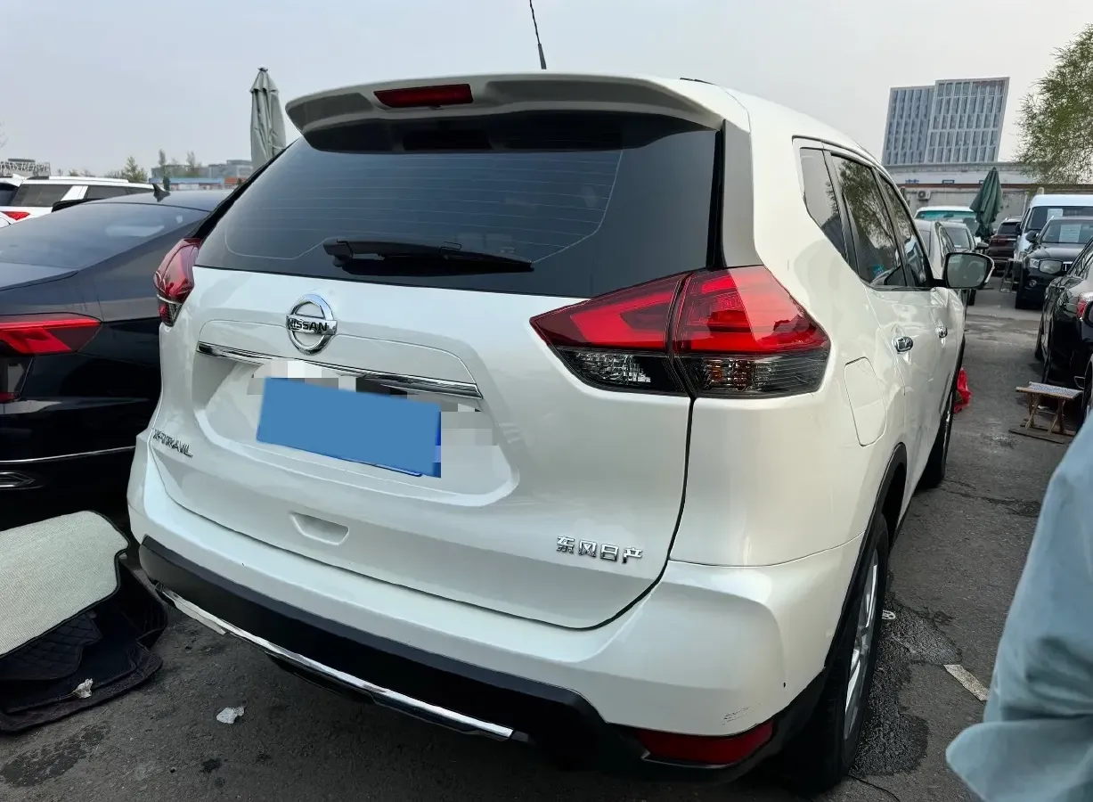 2021 Nissan X-Trail 2.0L 151HP L4 CVT,autocango,china used car exporter,china ev exporter,chinese used car exporter,chinese used ev exporter