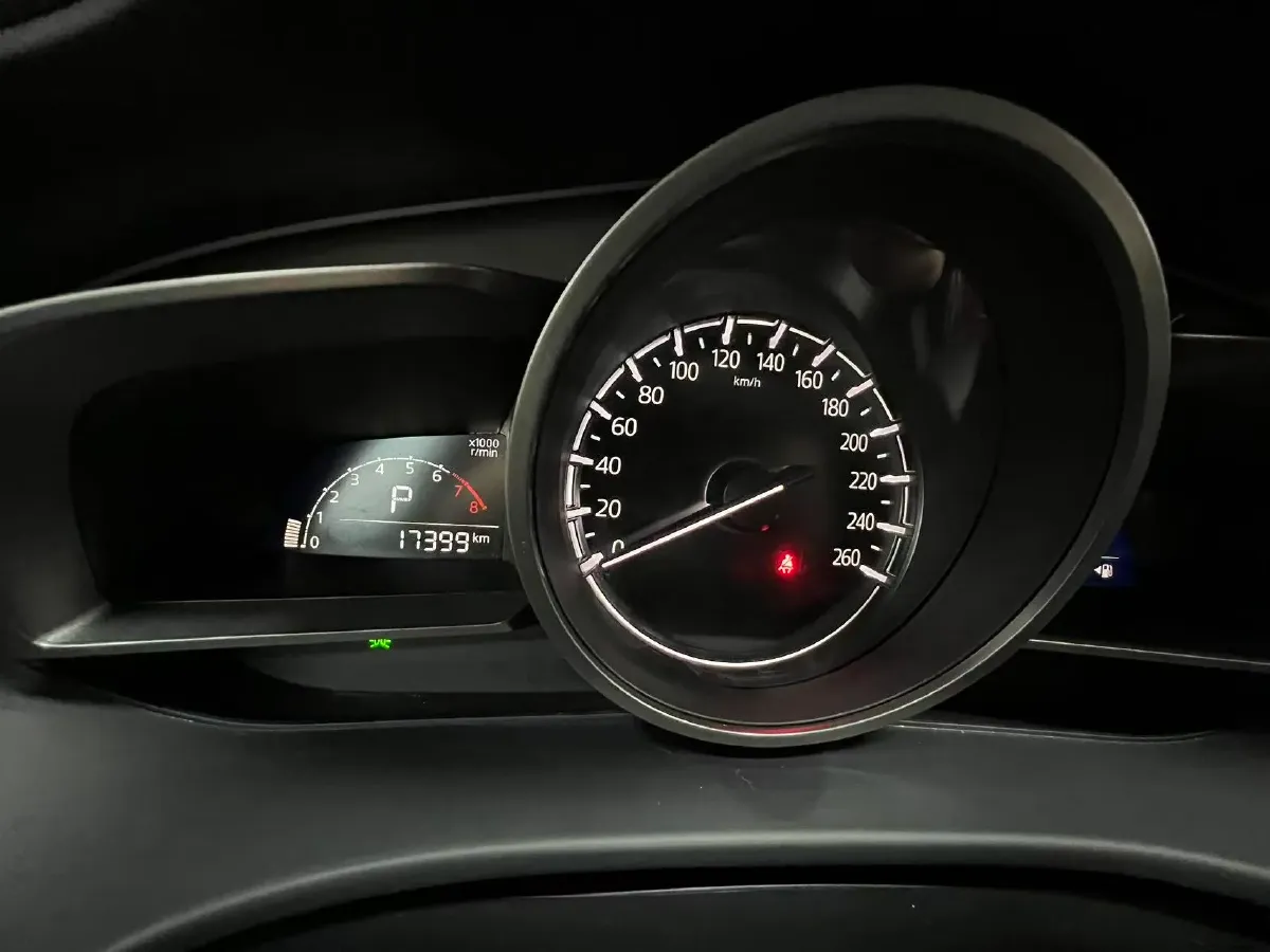 2021 Mazda CX-4 2.0L 158HP L4 6AT,autocango,china used car exporter,china ev exporter,chinese used car exporter,chinese used ev exporter