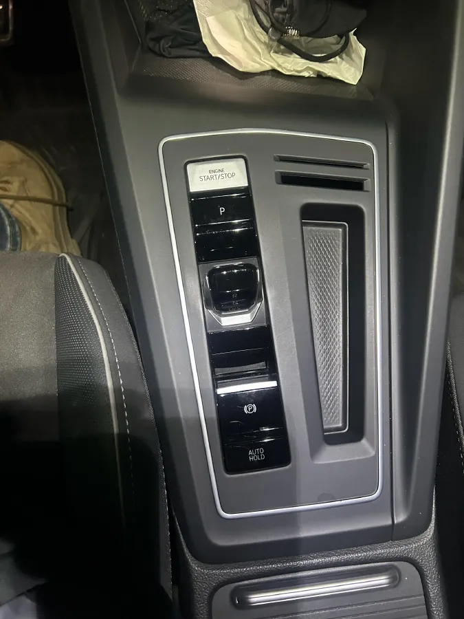 2021 Volkswagen Golf 1.4T 150HP L4 7DCT,autocango,china used car exporter,china ev exporter,chinese used car exporter,chinese used ev exporter