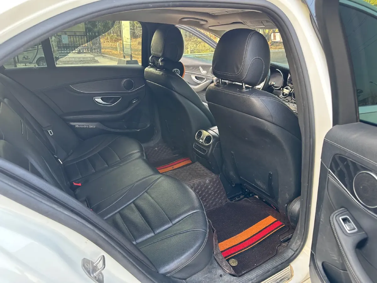 2020 Mercedes-Benz C Class 1.5T 156HP L4 9AT,autocango,china used car exporter,china ev exporter,chinese used car exporter,chinese used ev exporter