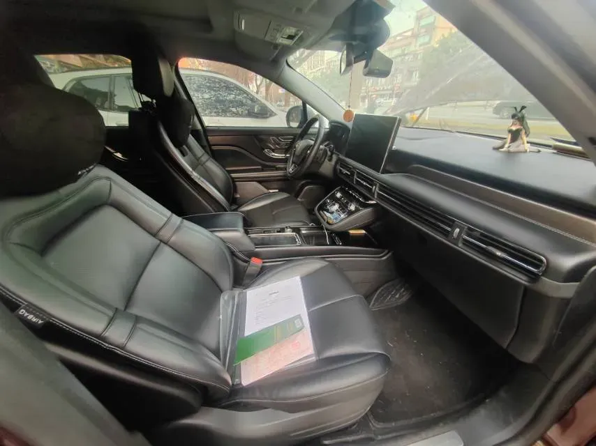 2021 Lincoln Corsair 2.0T 245HP L4 8AT,autocango,china used car exporter,china ev exporter,chinese used car exporter,chinese used ev exporter