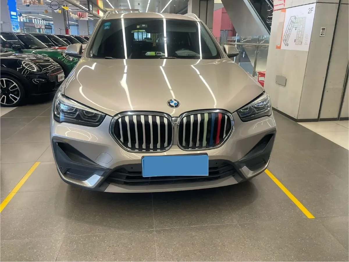 2020 BMW X1 2.0T 192HP L4 7DCT,autocango,china used car exporter,china ev exporter,chinese used car exporter,chinese used ev exporter
