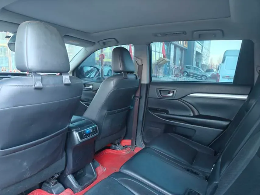 2018 Toyota Highlander 2.0T 220HP L4 6AT,autocango,china used car exporter,china ev exporter,chinese used car exporter,chinese used ev exporter