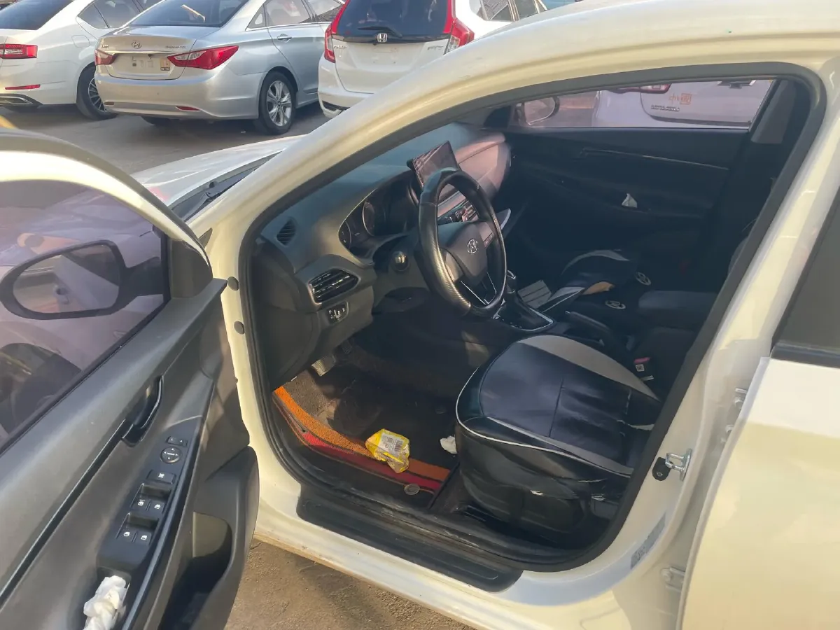 2020 Hyundai Celesta 1.6L 123HP L4 6AT,autocango,china used car exporter,china ev exporter,chinese used car exporter,chinese used ev exporter