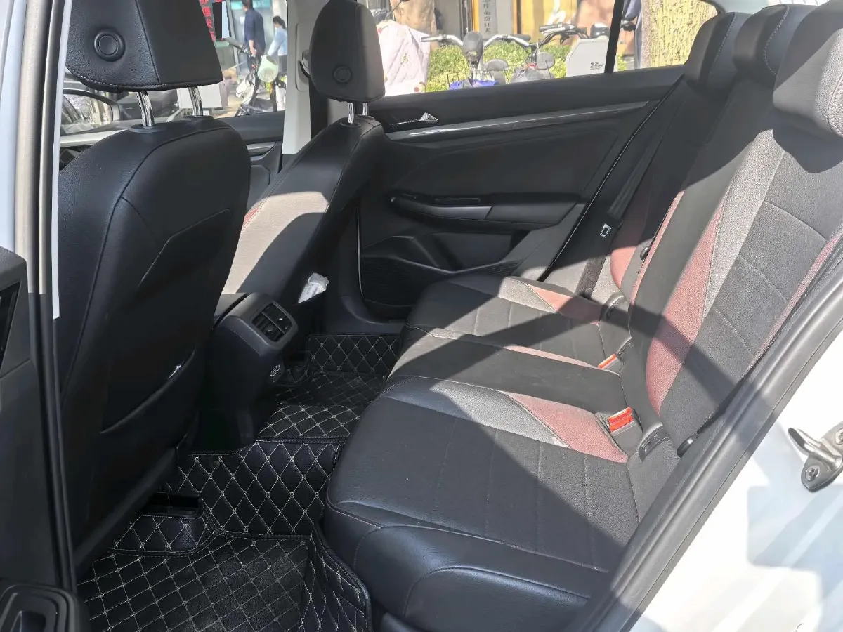 2020 Volkswagen Bora 1.5L 113HP L4 6AT,autocango,china used car exporter,china ev exporter,chinese used car exporter,chinese used ev exporter