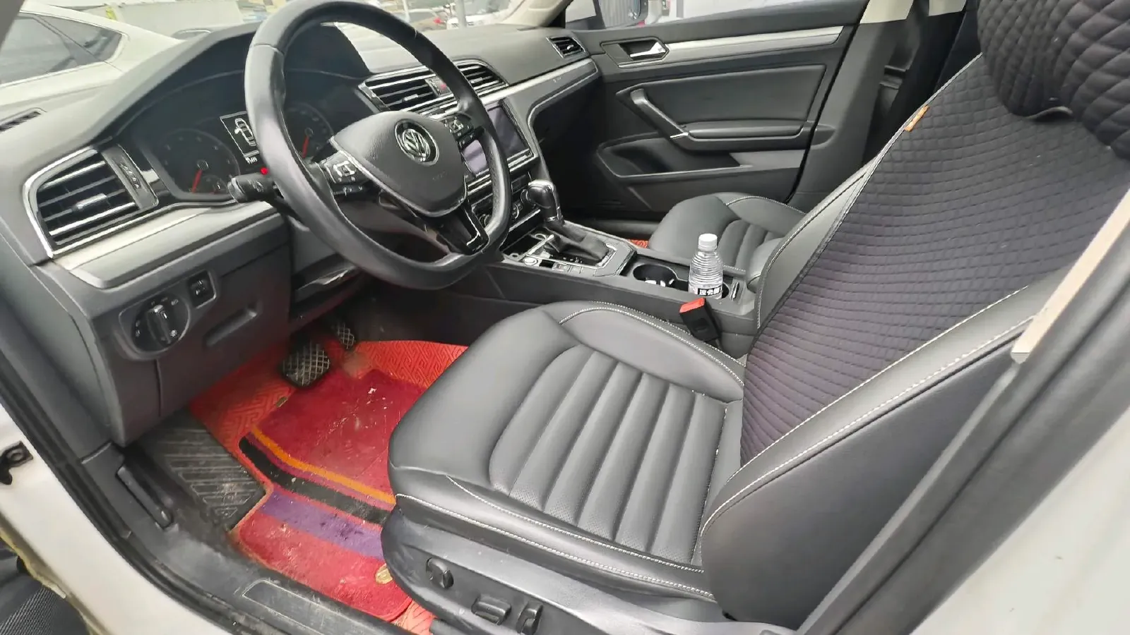 2019 Volkswagen Passat 1.4T 150HP L4 7DCT,autocango,china used car exporter,china ev exporter,chinese used car exporter,chinese used ev exporter