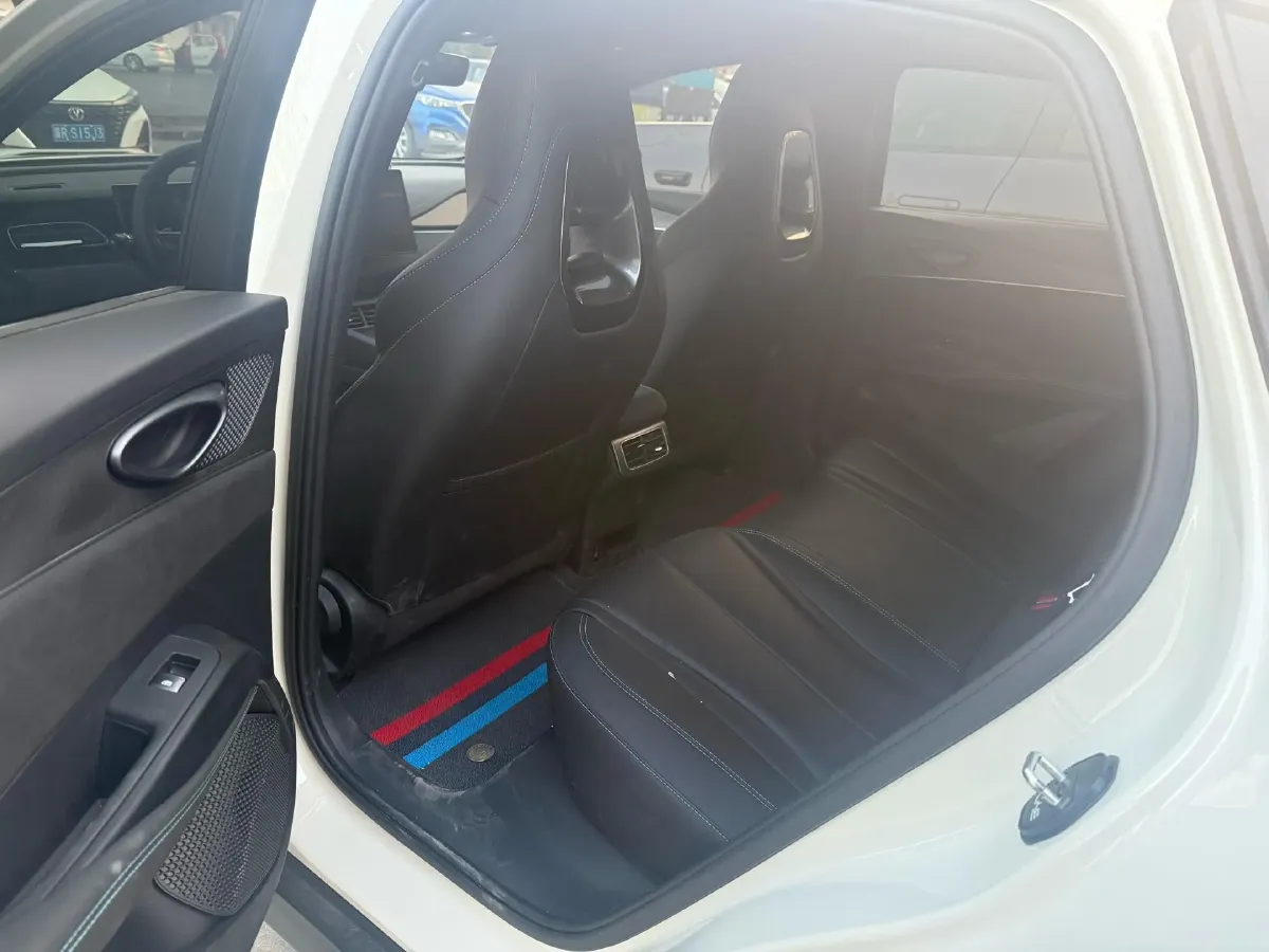 2025 BYD Seal06 1.5L 101HP L4 E-CVT PHEV 10.08KWH,autocango,china used car exporter,china ev exporter,chinese used car exporter,chinese used ev exporter