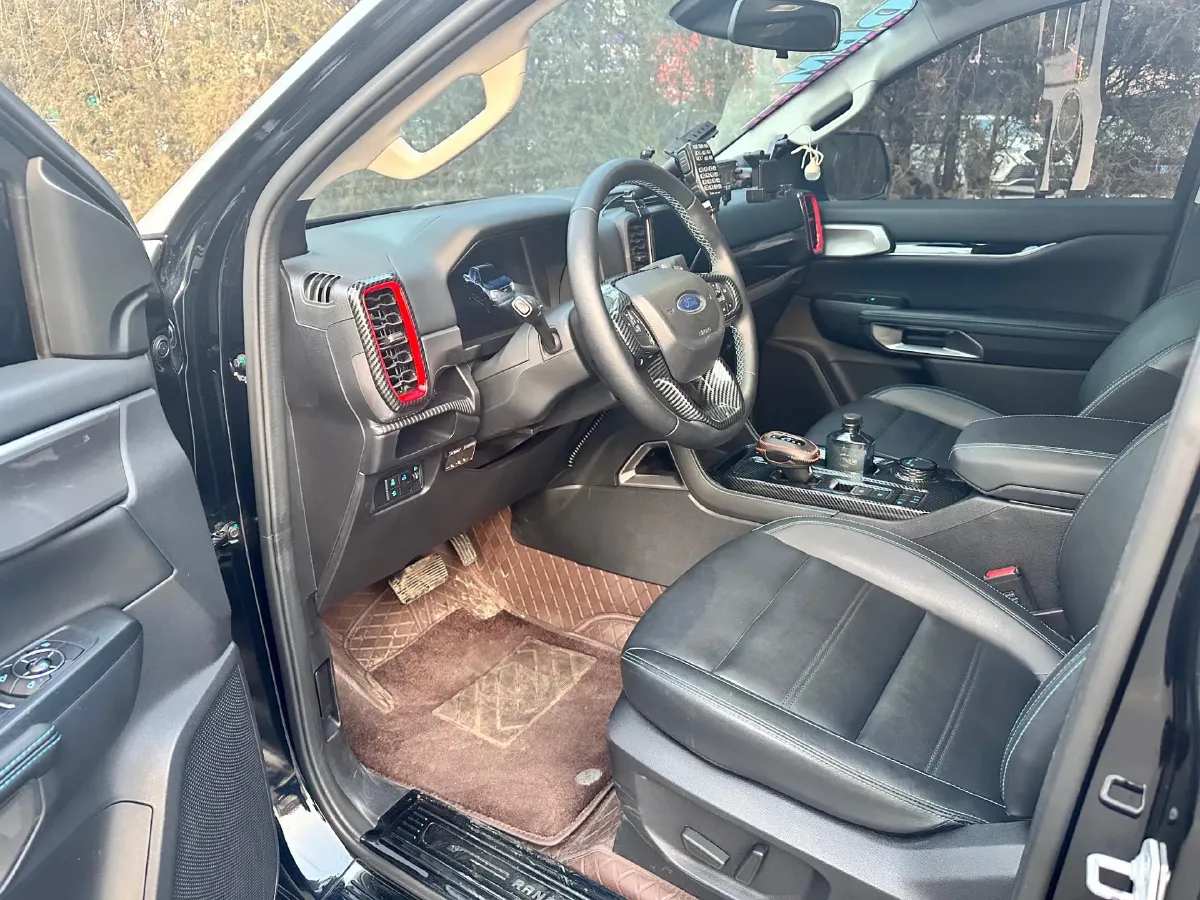 2023 Ford Ranger 2.3T 258HP L4 8AT,autocango,china used car exporter,china ev exporter,chinese used car exporter,chinese used ev exporter