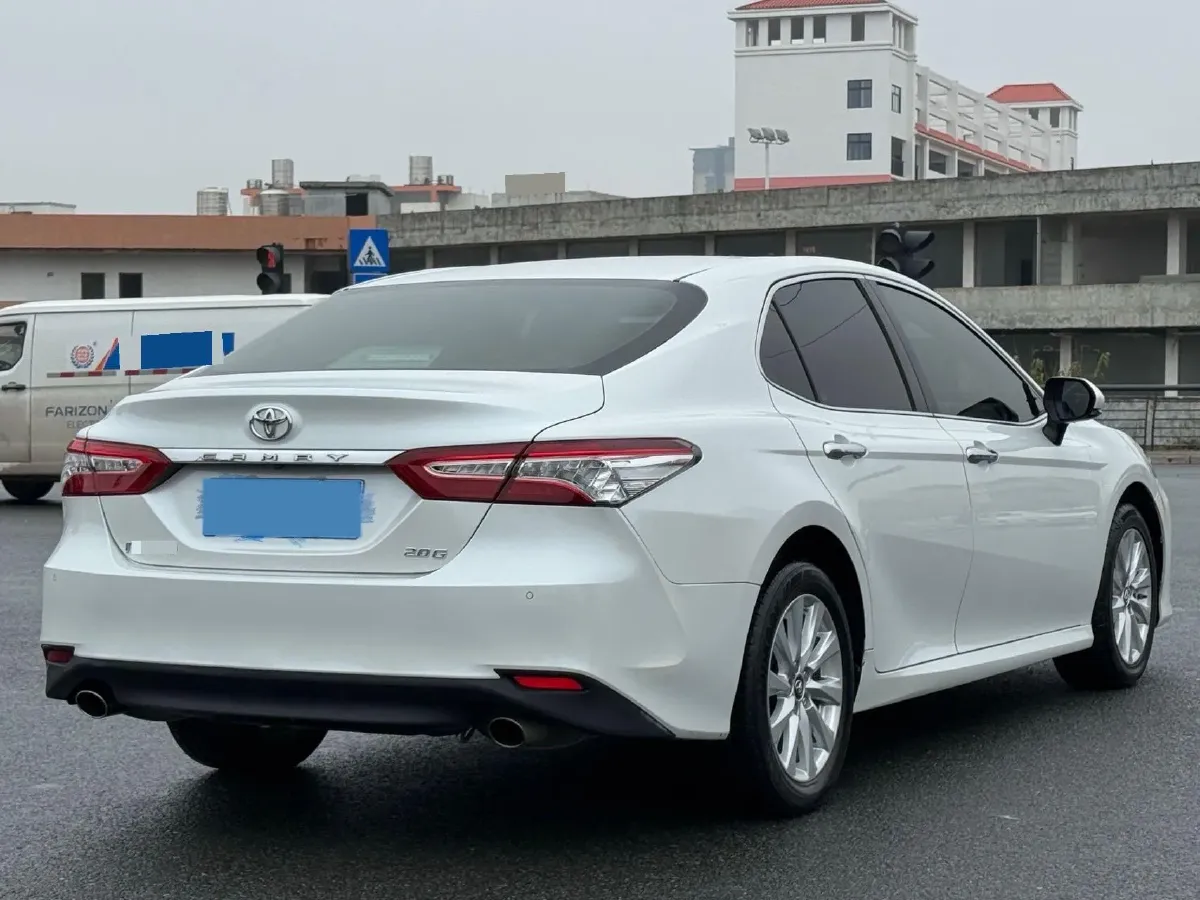 2019 Toyota Camry 2.0L 178HP L4 CVT,autocango,china used car exporter,china ev exporter,chinese used car exporter,chinese used ev exporter