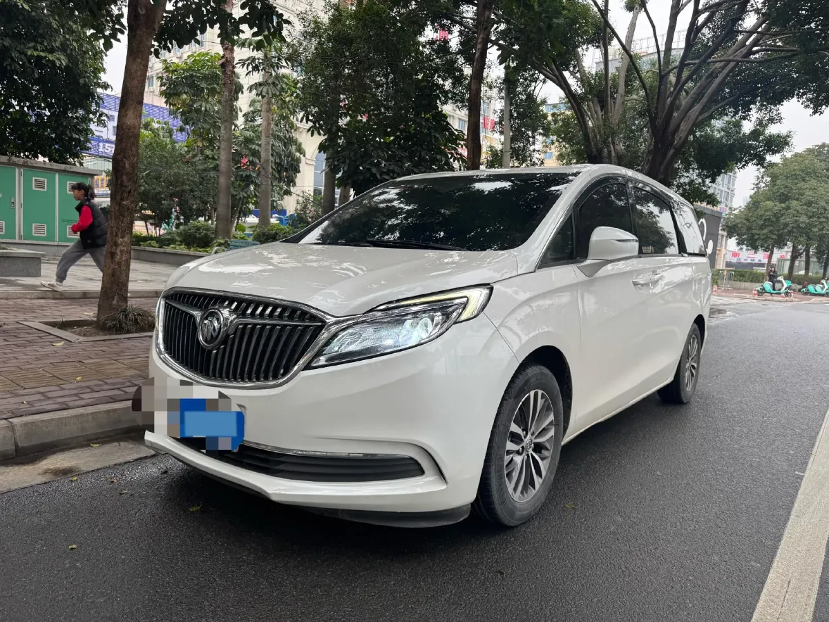 2018 Buick GL8 2.0T 260HP L4 6AT,autocango,china used car exporter,china ev exporter,chinese used car exporter,chinese used ev exporter