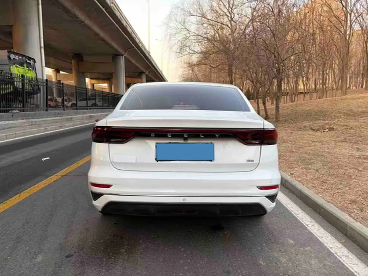 2022 Geely Emgrand 1.5L 114HP L4 CVT,autocango,china used car exporter,china ev exporter,chinese used car exporter,chinese used ev exporter