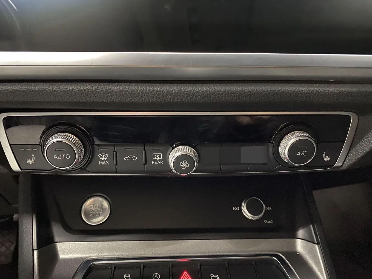 2022 Audi Q3 1.4T 150HP L4 7DCT,autocango,china used car exporter,china ev exporter,chinese used car exporter,chinese used ev exporter