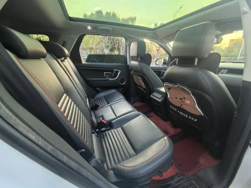 2019 Land Rover Discovery Sport 2.0T 241HP L4 9AT,autocango,china used car exporter,china ev exporter,chinese used car exporter,chinese used ev exporter