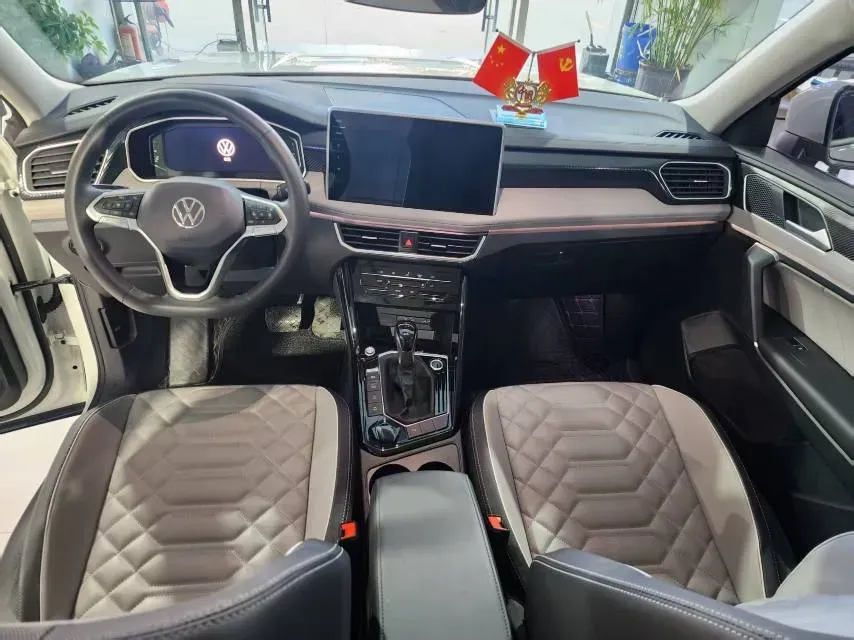 2022 Volkswagen Tayron 2.0T 186HP L4 7DCT,autocango,china used car exporter,china ev exporter,chinese used car exporter,chinese used ev exporter