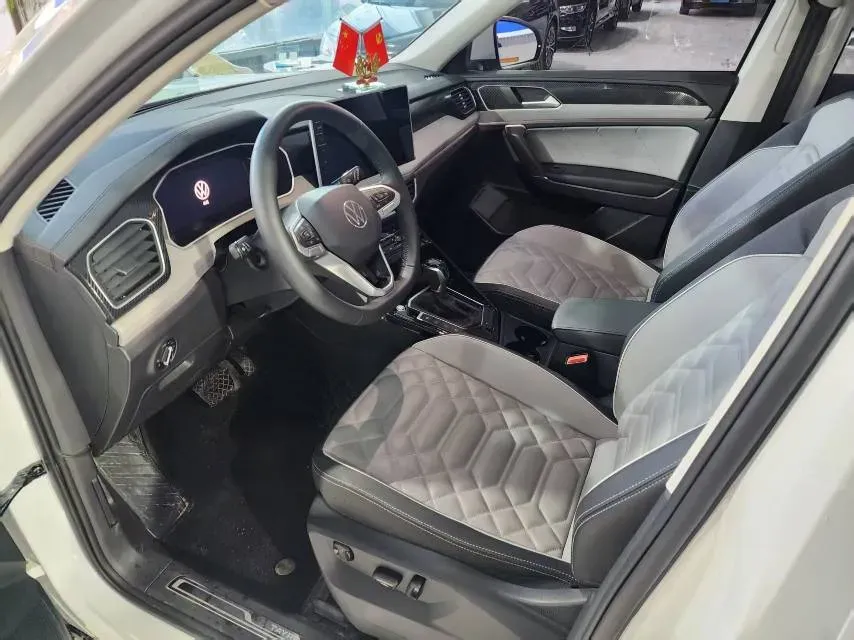 2022 Volkswagen Tayron 2.0T 186HP L4 7DCT,autocango,china used car exporter,china ev exporter,chinese used car exporter,chinese used ev exporter