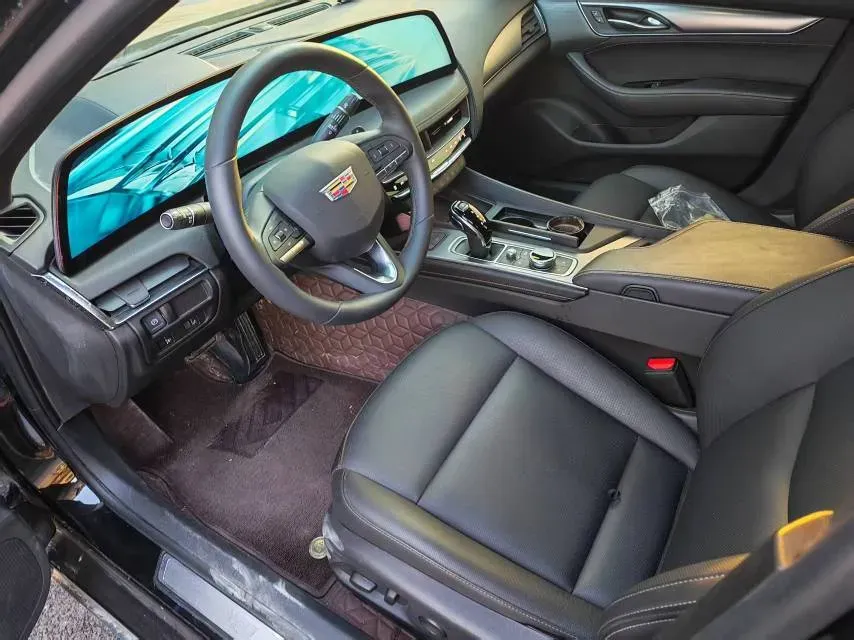 2025 Cadillac CT5 2.0T 237HP L4 10AT,autocango,china used car exporter,china ev exporter,chinese used car exporter,chinese used ev exporter