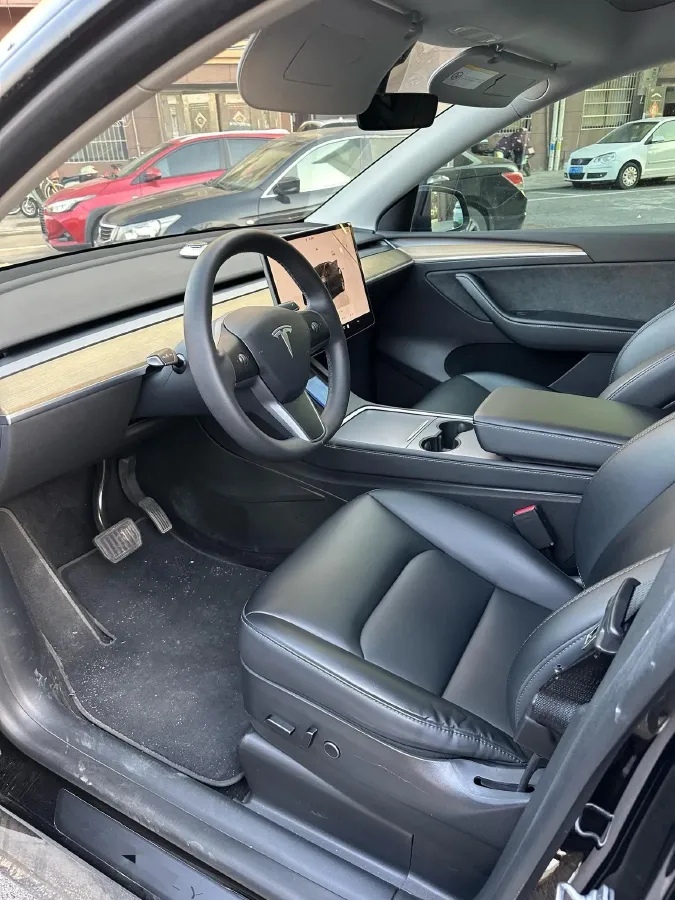 2022 Tesla Model Y BEV 60KWH,autocango,china used car exporter,china ev exporter,chinese used car exporter,chinese used ev exporter