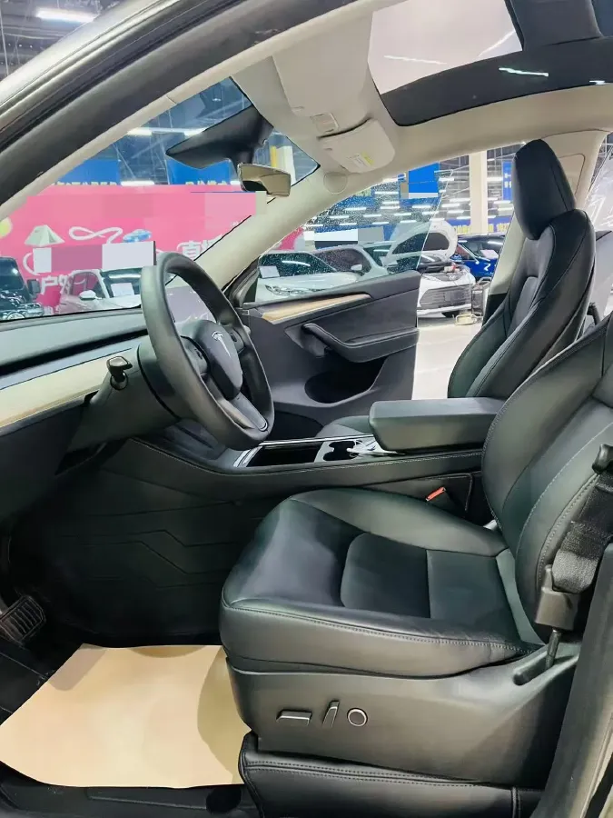 2022 Tesla Model Y BEV 60KWH,autocango,china used car exporter,china ev exporter,chinese used car exporter,chinese used ev exporter