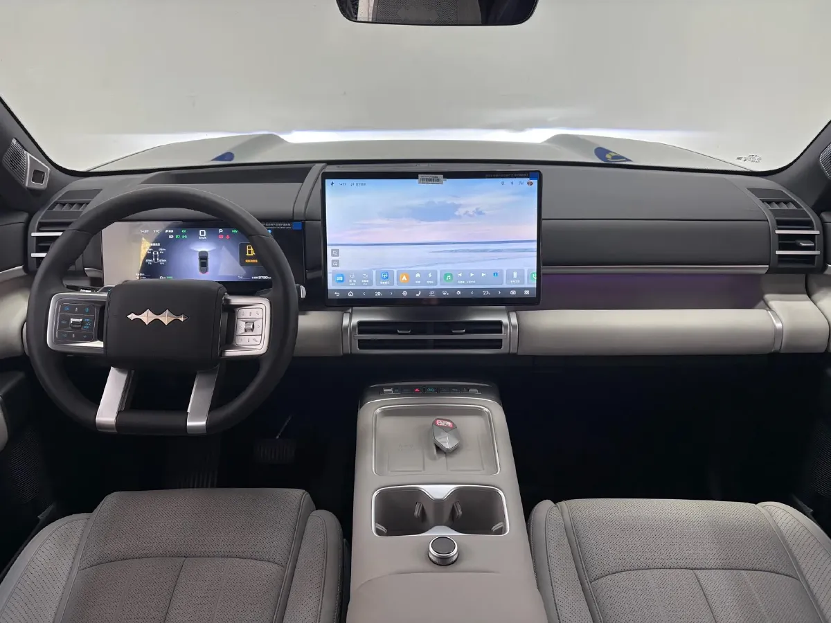 2025 FangChengBao Tai 7 1.5T 156HP L4 E-CVT PHEV,autocango,china used car exporter,china ev exporter,chinese used car exporter,chinese used ev exporter