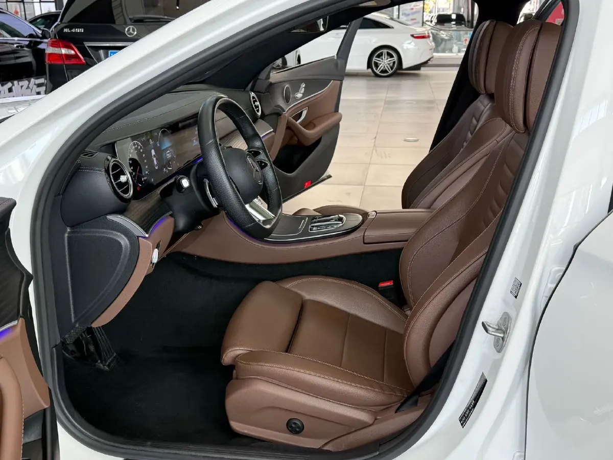 2021 Mercedes-Benz E Class 2.0T 197HP L4 9AT,autocango,china used car exporter,china ev exporter,chinese used car exporter,chinese used ev exporter