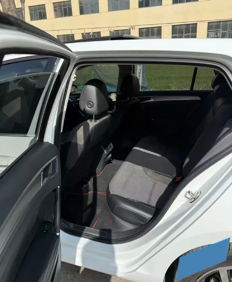 2019 Brilliance Auto V7 1.8T 231HP L4 7DCT,autocango,china used car exporter,china ev exporter,chinese used car exporter,chinese used ev exporter