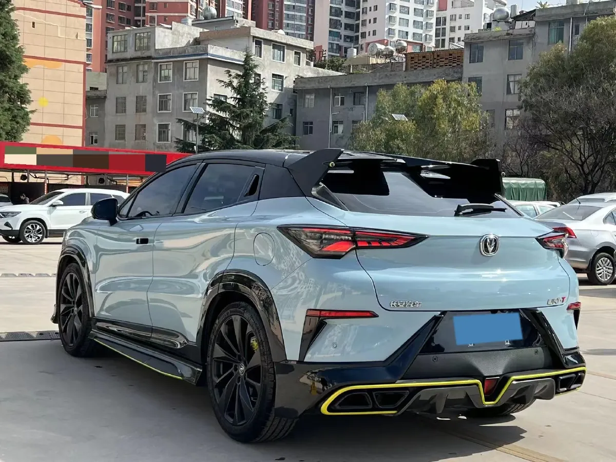 2022 ChangAn UNI-T 2.0T 233HP L4 8AT,autocango,china used car exporter,china ev exporter,chinese used car exporter,chinese used ev exporter